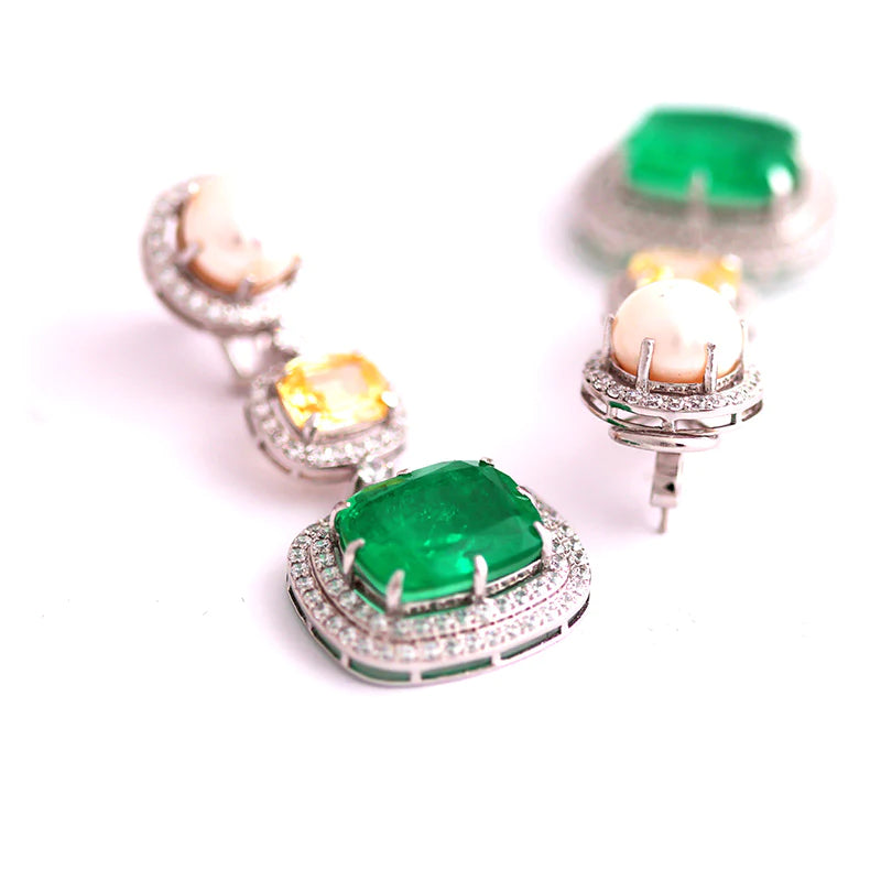 TRIVENI EARRINGS